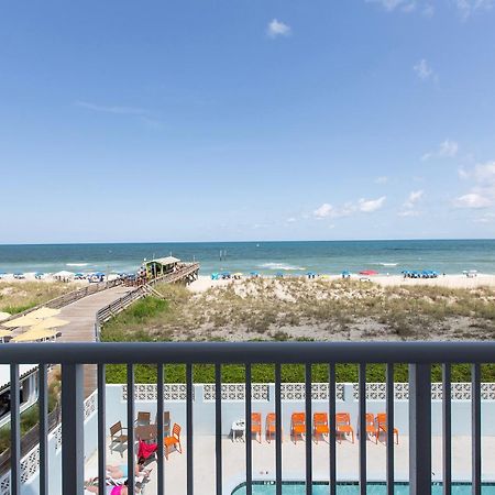 Golden Sands Oceanfront Hotel Каролина-бич Экстерьер фото